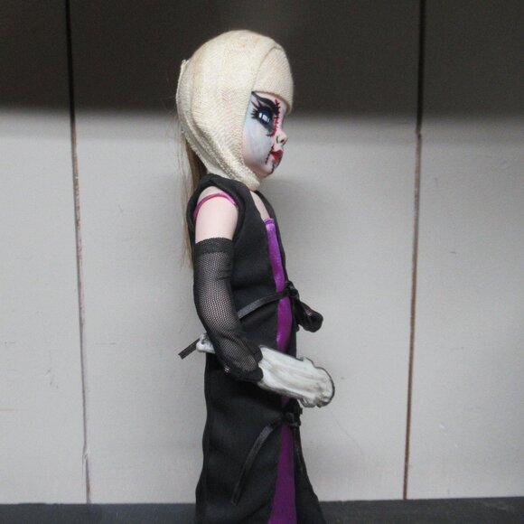 Mezco Living Dead Dolls 7 Deadly Sins- Vanity - Picture 8 of 10